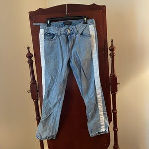 Slim cropped striped denim